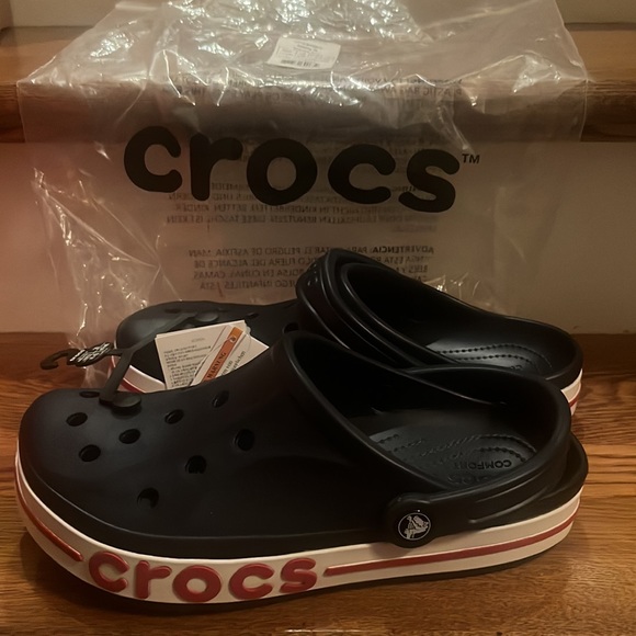 BN Crocs - Picture 2 of 2
